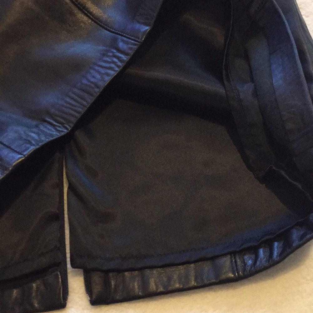 Black genuine leather skirt - Picture 7 of 8